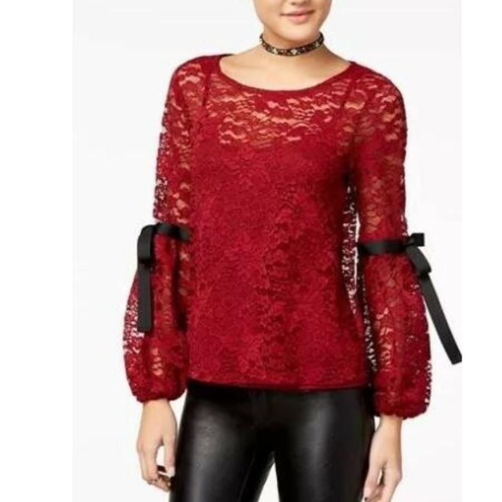**CLOSE OUT** Lilly Black juniors Red Lace Top-Medium--OTK